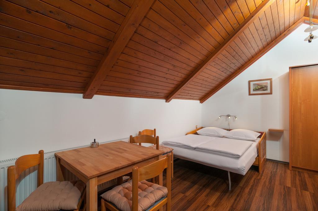 Apartment Larsen