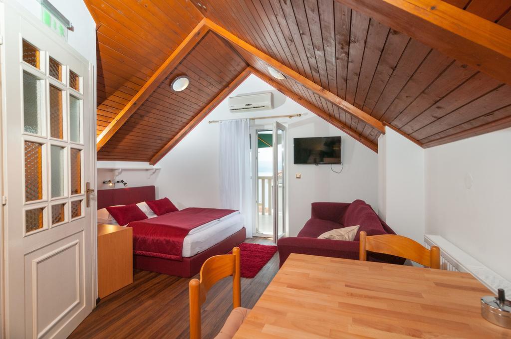 Larsen Apartment Omis