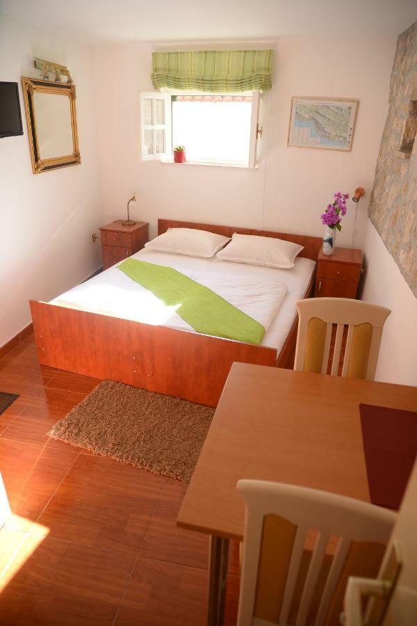 Larsen Apartment Omis